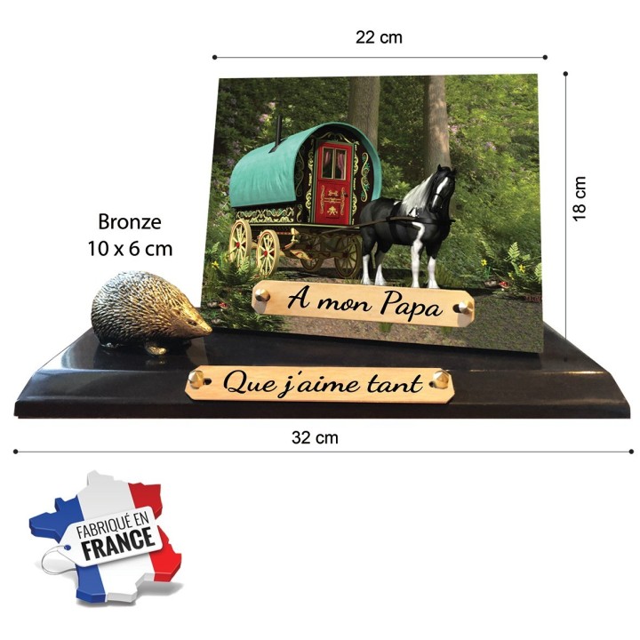 Plaque funéraire sur socle Voyage en roulotte | Artis